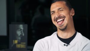 Kisah Kocak Fans Milan yang Memberi Tumpangan Ibrahimovic ke Sanremo