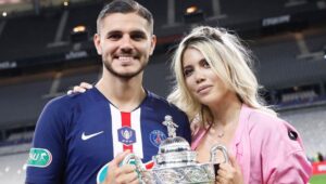 Wanda Nara Benarkan AC Milan Tertarik Rekrut Mauro Icardi