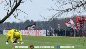 Curva Sud Ultimatum Donnarumma untuk Tidak Main vs Juventus