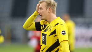 CEO Dortmund Akhiri Spekulasi Masa Depan Julian Brandt