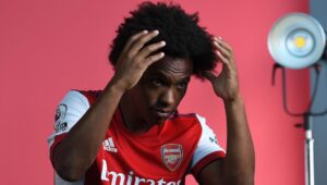 Arsenal Tawarkan Willian ke AC Milan