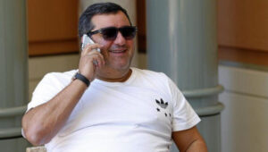 Mino Raiola Berniat Menjadi Agen dari Theo Hernandez