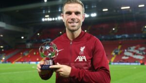Jordan Henderson Apresiasi Kerja Keras AC Milan