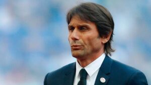 Antonio Conte Kirim Pesan untuk AC Milan dan Para Rival Scudetto