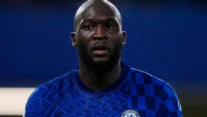 Dikaitkan dengan Inter dan AC Milan, Lukaku Pilih Bungkam Sampai Akhir Musim