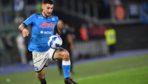 Pemain Napoli Ini Tawarkan Dirinya Sendiri ke AC Milan