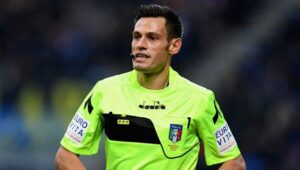 Maurizio Mariani akan Pimpin Laga AC Milan vs Napoli, Bagaimana Rekor Kepemimpinannya?