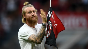 Simon Kjaer Mengaku Kesal Jarang Dimainkan Lagi oleh Pioli