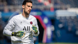 AC Milan Ngebet Kejar Kiper PSG Ini