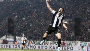 DERBY MERCATO! Inter dan AC Milan Siap Bertarung untuk Dapatkan Bek Wolfsburg, Koulierakis