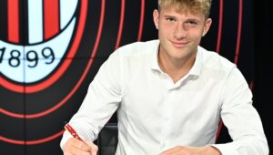 RESMI: AC Milan Perpanjang Kontrak Pemain Primavera Filippo Scotti