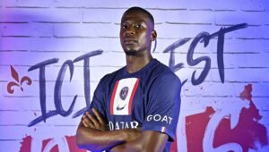 Gagal Tes Medis di AC Milan, Bek PSG Ini Merapat ke Bayern Munchen