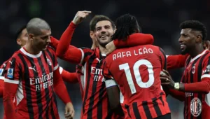 Masa Depan Theo Hernandez di AC Milan: Agen Mengonfirmasi Keinginan untuk Bertahan