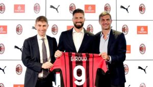 Giroud Kenang Momen dengan Maldini: “Saya Tunjukkan Tidak Ada Kutukan Nomor 9 di Milan!”