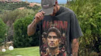 PESAN UNTUK MANAJEMEN? Theo Hernandez Unggah Foto Pakai Jersey Maldini, Bikin Heboh