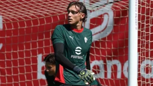 RESMI: AC Milan Lepas Kiper Muda Lapo Nava ke Cremonese