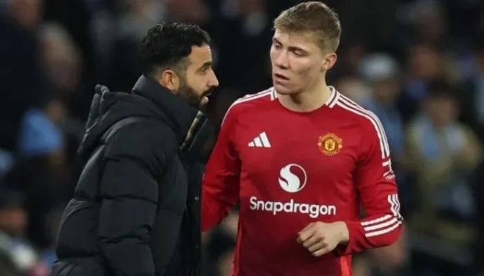 Jawaban Mengambang Pelatih Man United Soal Masa Depan Rasmus Hojlund