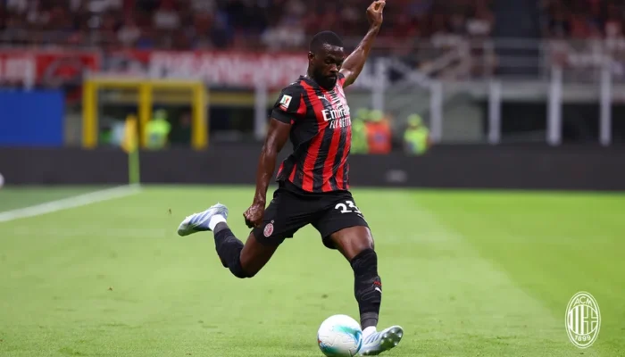 KEAJAIBAN DI MILANELLO! Fikayo Tomori Pulih Tepat Waktu, Siap Tampil Lawan Juventus
