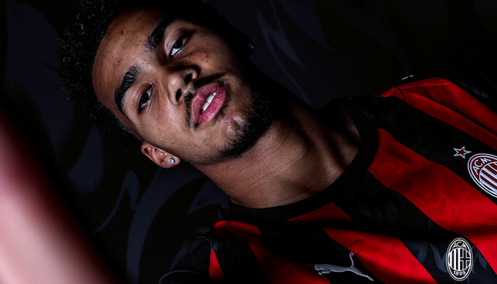 Wawancara Perdana David Odogu: Bahas Transfer Kejutan, Idola Maldini, dan Ambisi Besar di Milan