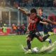 Analisis Tajam Performa Leao: Terlalu Sibuk Bertahan, AC Milan Kehilangan Sang Bintang