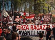 Dilarang Away ke Markas Napoli, Ribuan Curva Sud Kepung Milanello Suntik Semangat Skuad Allegri!